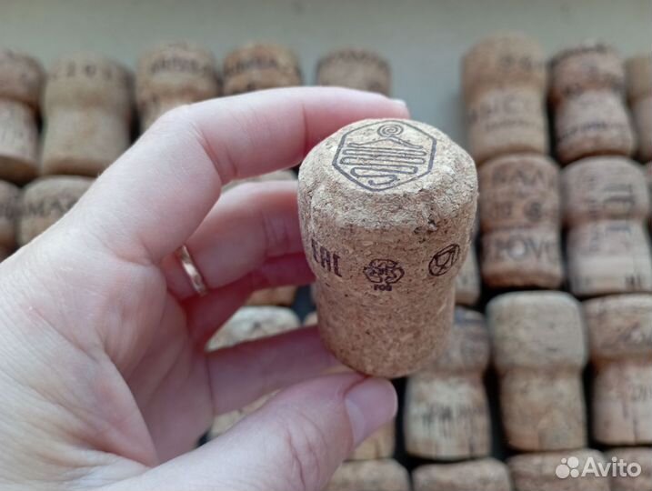 Пробки от шампанского для поделок и творчества