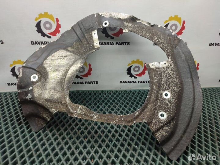 Кожух тормозного диска передний левый Bmw X5 E70