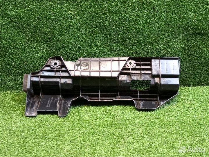 Дефлектор радиатора передний Hyundai Solaris HCR