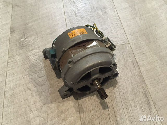 Мотор от стиральной машины