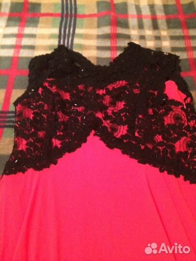 Платье вечернее