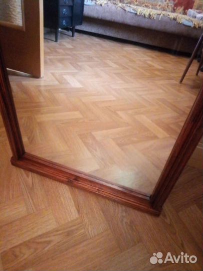 Антикварное зеркало