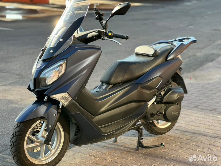 Скутер VMC Vento MAX 200