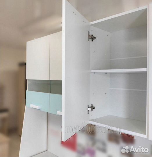 Кухонный гарнитур 2.0м