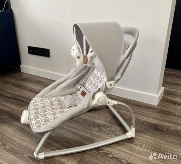 Шезлонг вибро музыкальный nuovita