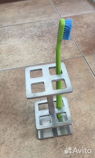 Подставка для зубных щеток