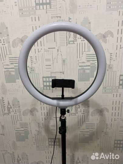 Кольцевая лампа со штативом 33см