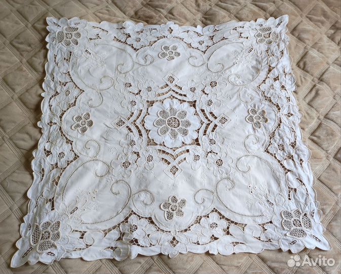 Скатерть ГДР, ришелье, винтаж, 80*80