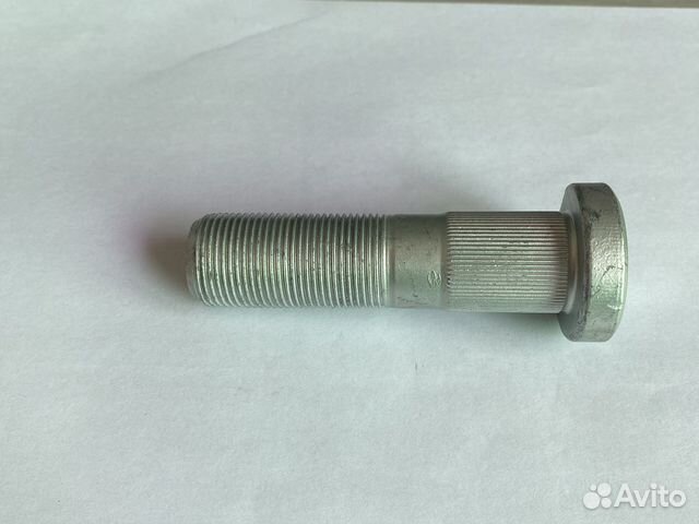 Колесные болты 9042-3104050