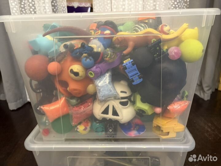 Игрушки 2-3 кг примерно