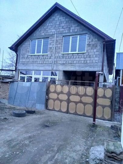 Дом 190 м² на участке 3,1 сот.