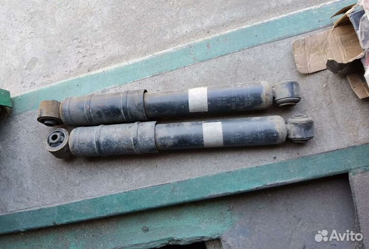 Комплект амортизаторов opel astra