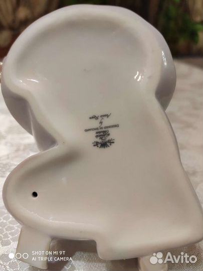 Статуэтка фарфор Англия