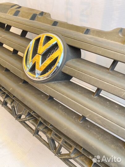 Решетка радиатора Volkswagen Crafter 2006-2016