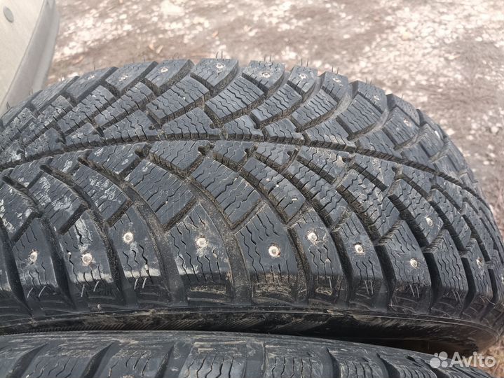 Bfgoodrich G-Force Stud 215/65 R16