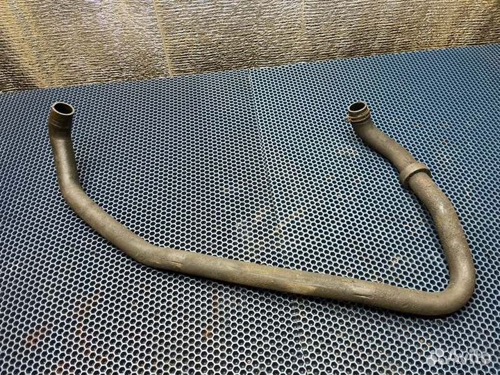 Патрубок радиатора Ford Transit 2.2