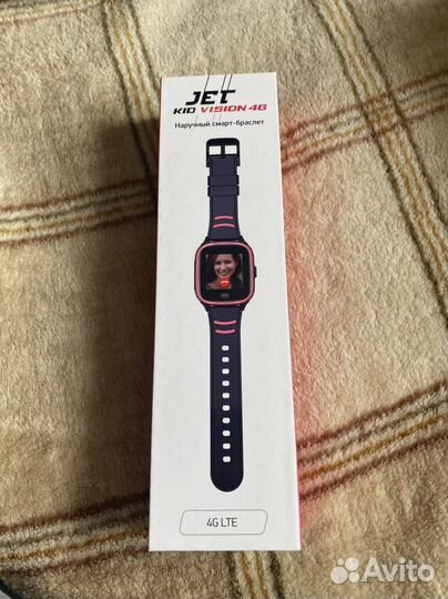Умные часы jet kid vision 4G