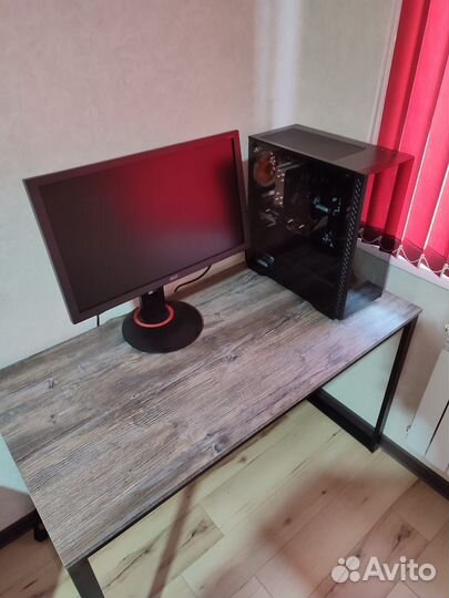 Компьютерный стол лофт