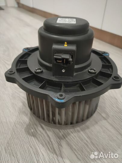 Моторчик печки Шевроле Лачетти