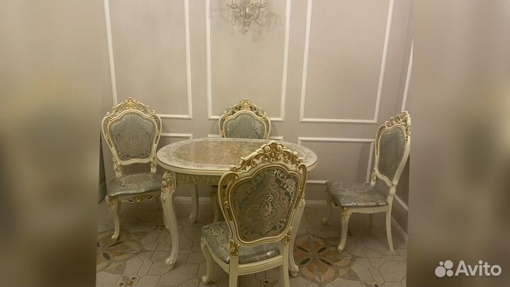 Столы и стулья в наличии спб