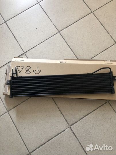 Масляный радиатор KIA артикул 25460 4D720