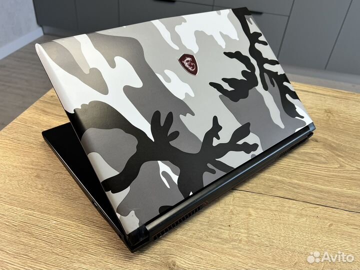 Игровой ноутбук MSI 17.3/i7/GTX1050Ti/16Gb/SSD+HDD