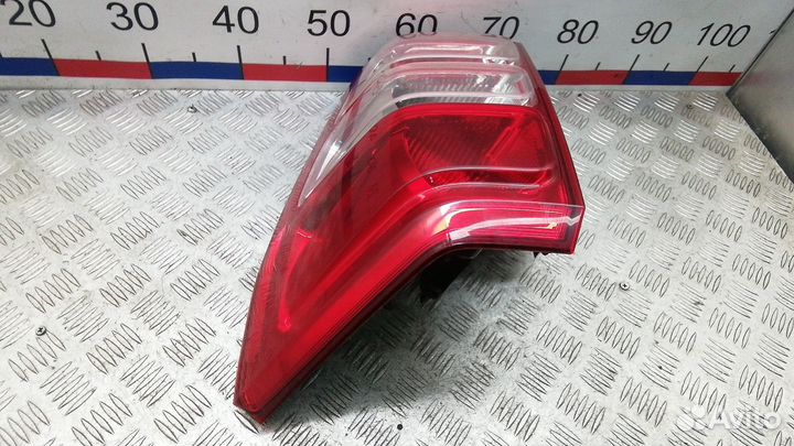 Фонарь задний правый Suzuki Grand Vitara 2 2008