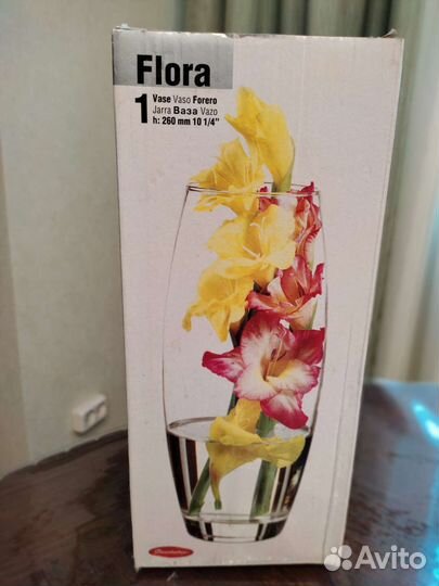 Ваза для цветов стекло