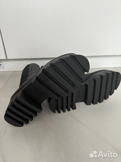 Ботинки челси Bershka