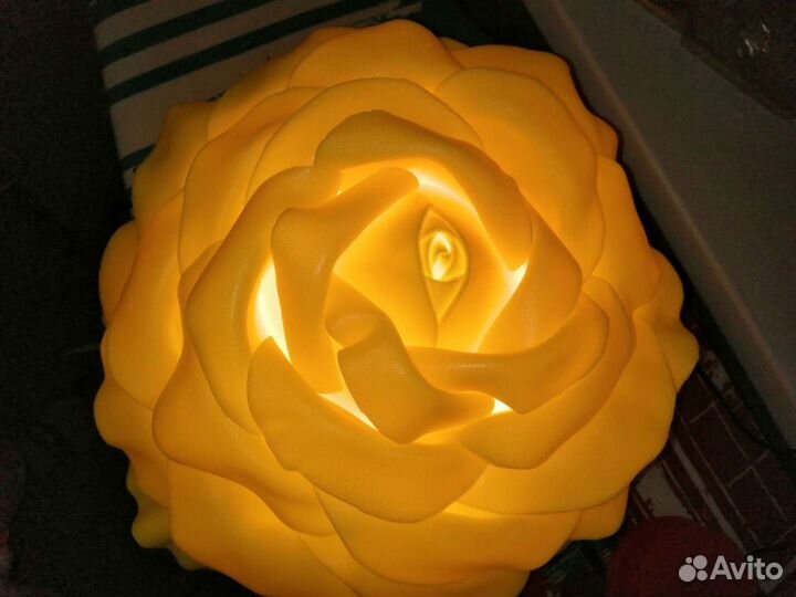 Светильники из изолона, гофра бумаги