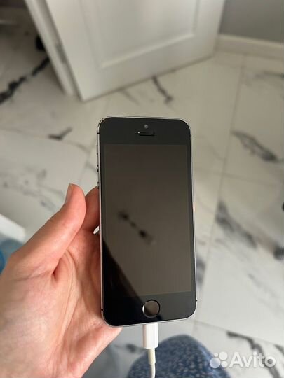 iPhone 5S, 16 ГБ