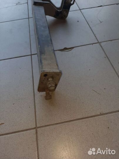 Фаркоп на LADA xray