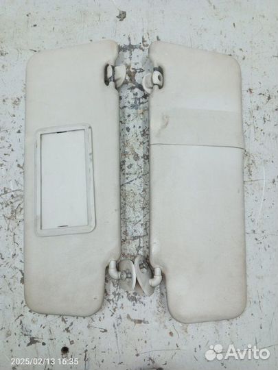 Козырек солнцезащитный Renault Logan 1.6 2009