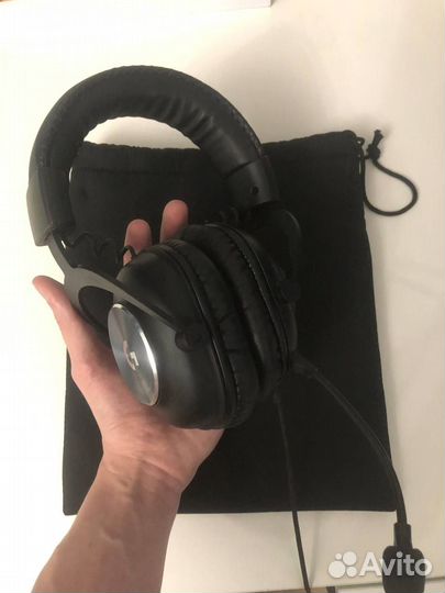 Наушники Logitech g pro x