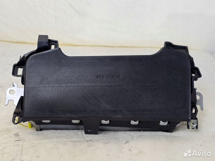 Подушка в колено Toyota Corolla E210