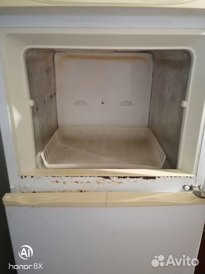 Холодильник на запчасти