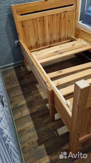 Раздвижная кровать IKEA (trofast)