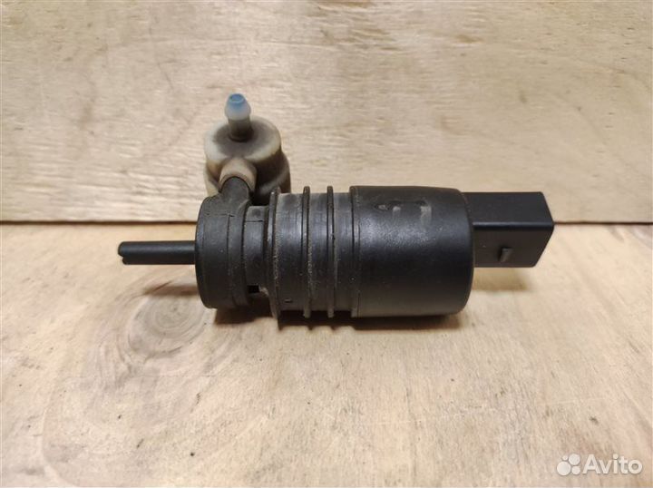 Насос омывателя Vag