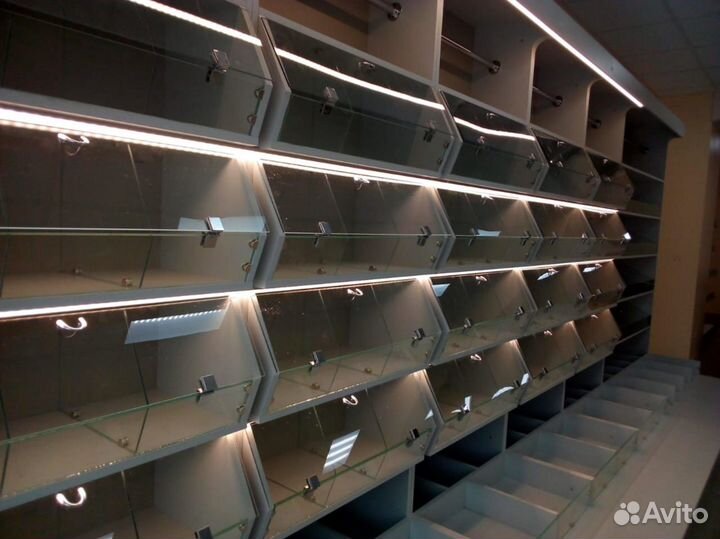 Стеллажи и витрины для сухофруктов