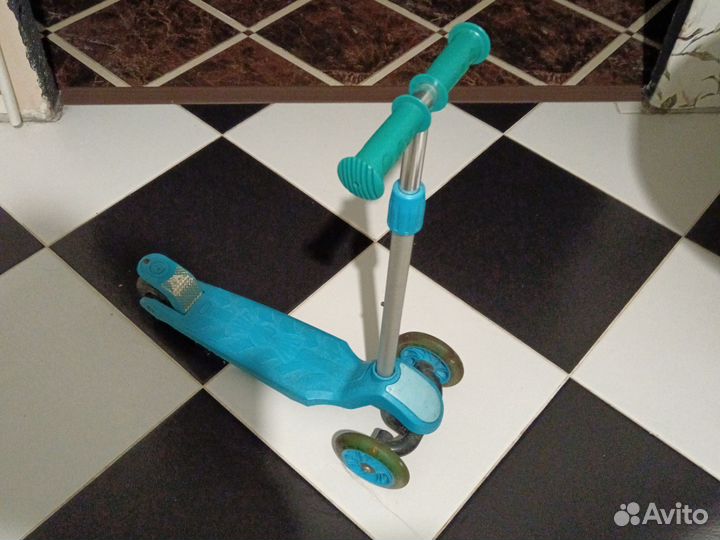 Самокат детский