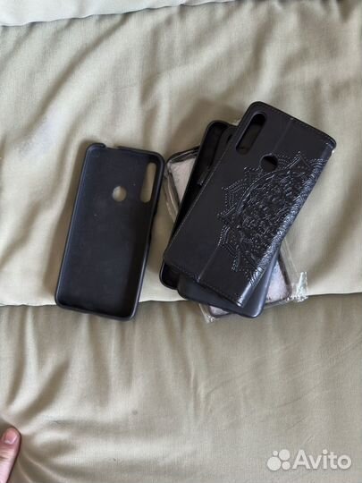 Чехлы на Honor 9x