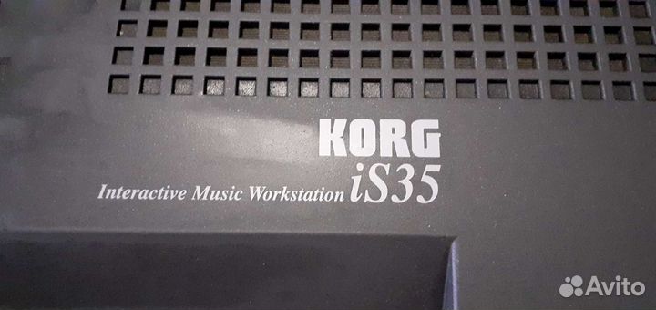 Интерактивная музыкальная рабоч станция korg is35