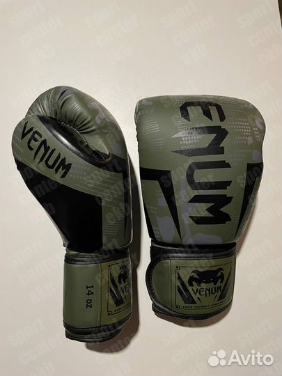 Боксерские перчатки venum