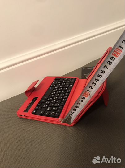 Чехол клавиатура для планшета с bluetooth