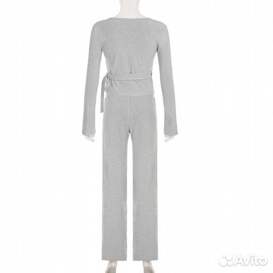 Костюм женский