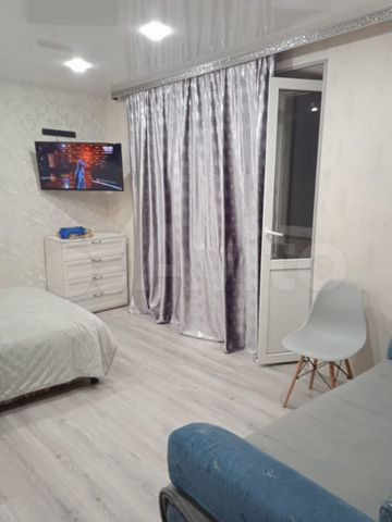 2-к. квартира, 45 м², 4/9 эт.