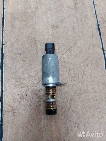 Клапан фазорегулятора Opel Astra H Z18XER 2008