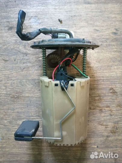 Топливный насос бензонасос Kia Spectra