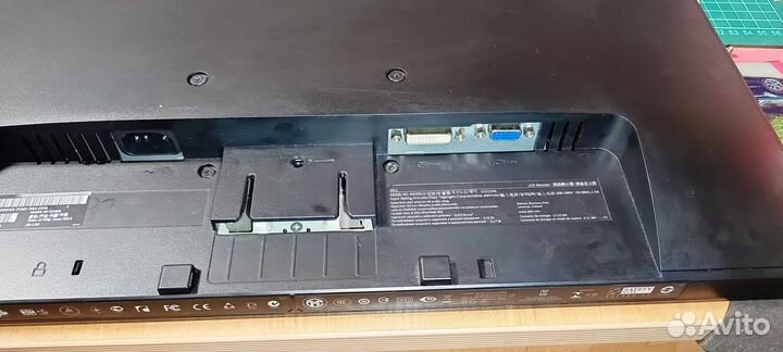 Монитор Dell 21.5