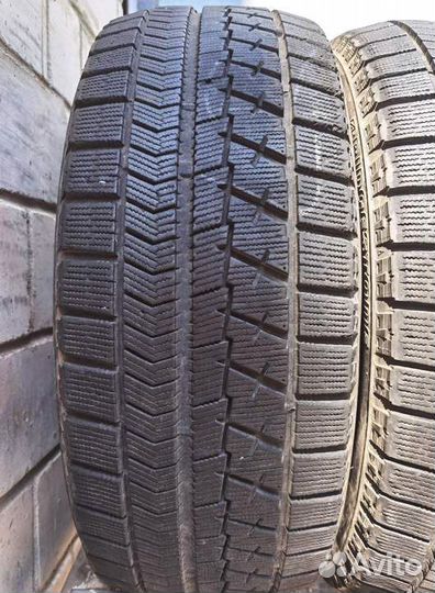 Bridgestone Blizzak VRX 215/55 R17 97V